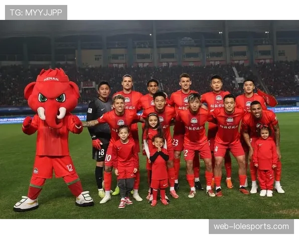 【2026年4月中超联赛反击效率与攻防转换速度·赛中·消息实时战报:河南队利用角球防守后反击,10秒内完成从禁区解围到射门得分